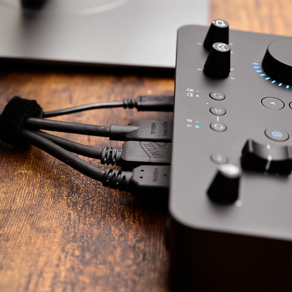Yamaha ZG01 PACK Gaming Audio Mixer and YH-G01 Headset