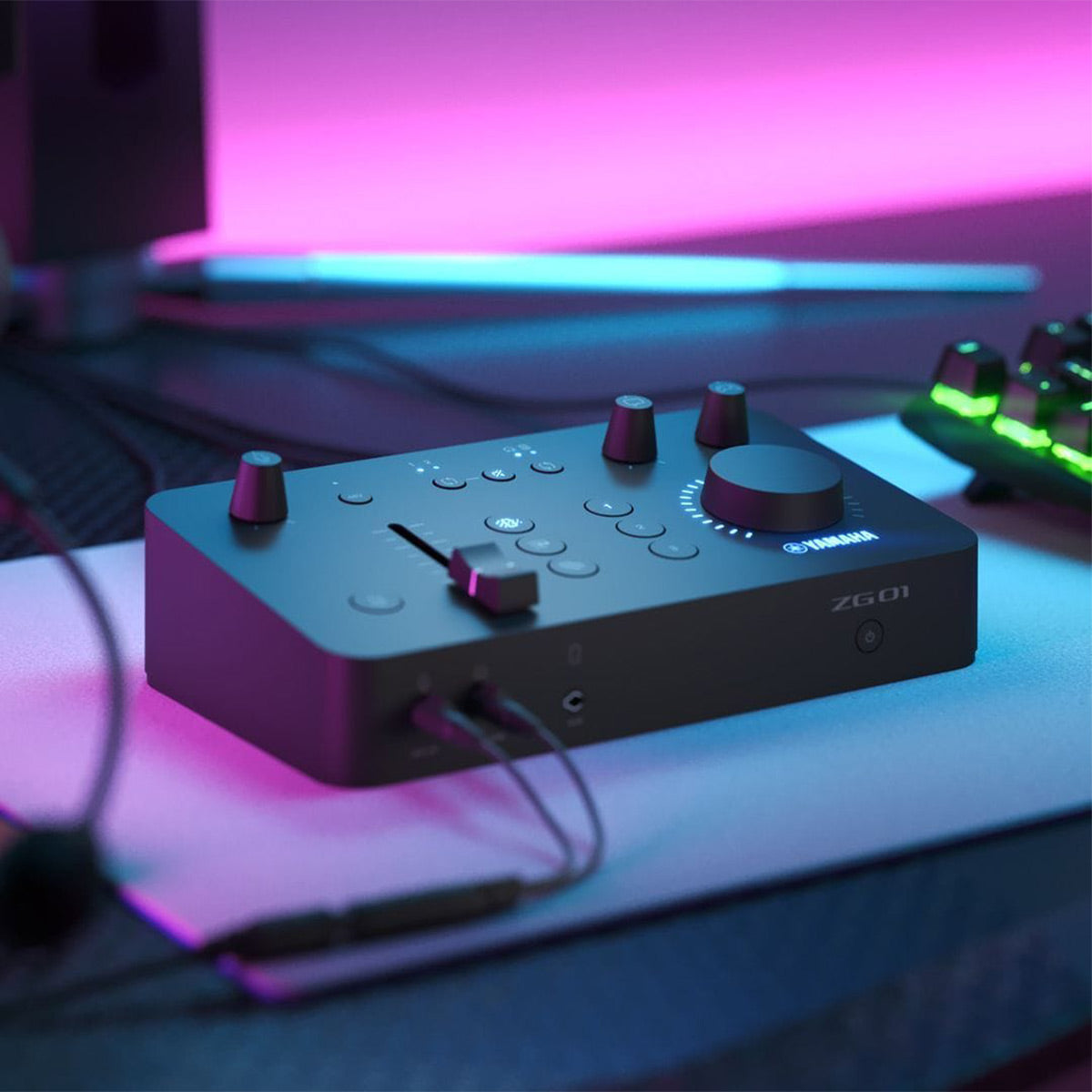Yamaha ZG01 PACK Gaming Audio Mixer and YH-G01 Headset