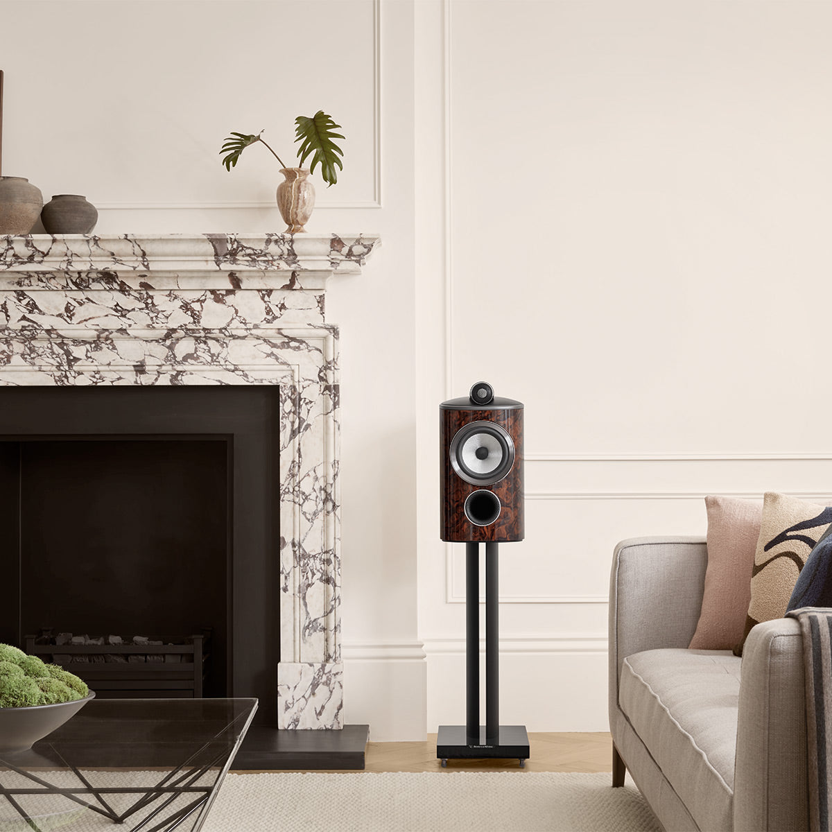 Bowers & Wilkins 805 D4 Signature 2-Way Bookshelf Speaker - Pair (California Burl Gloss)