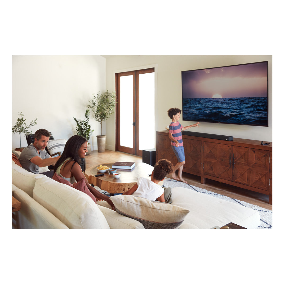 Polk Audio MagniFi Max AX 6.1 Soundbar System with AudioQuest SKY 3m HDMI Cable