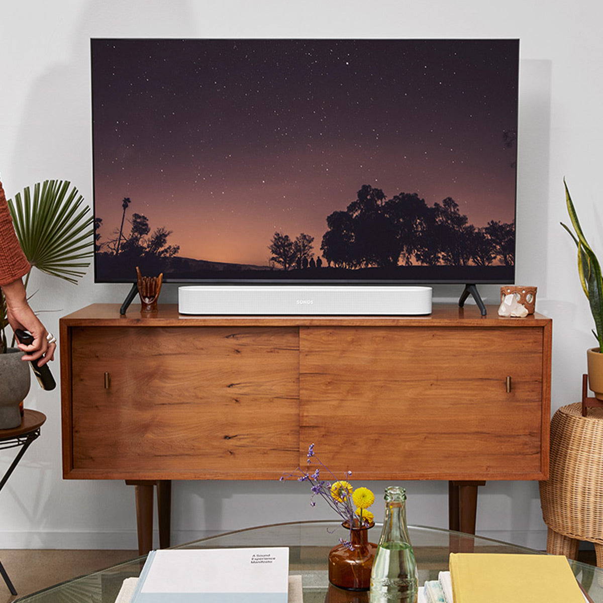 Sonos Personal Entertainment Set with Ace Wireless Noise Canceling Headphones and Beam Smart Sound Bar (White)