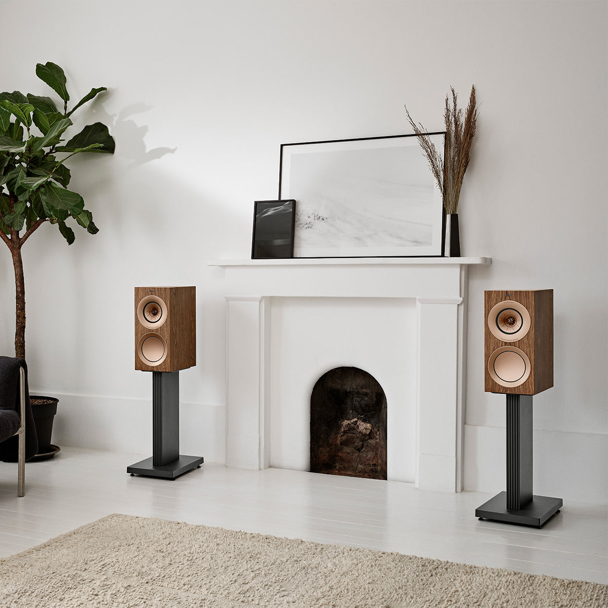 KEF R3 Meta Bookshelf Speaker - Pair (Walnut)