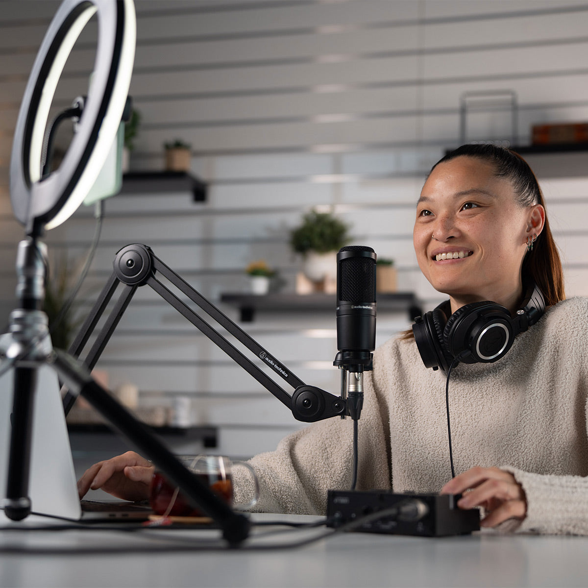 Audio-Technica AT-UMX3 USB Audio Mixer