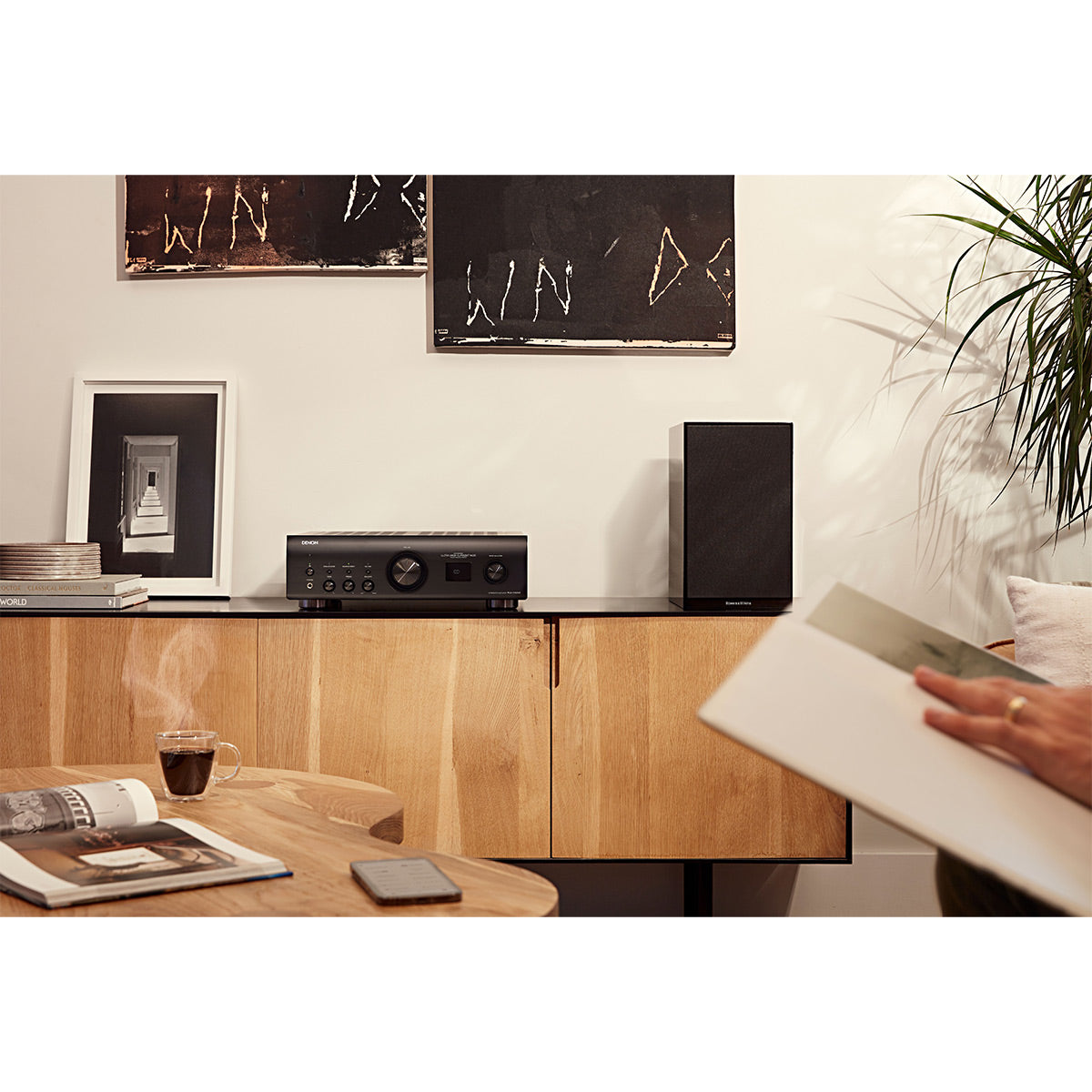 Denon PMA-1700NE Integrated Amplifier with 140W Power per Channel (Black)