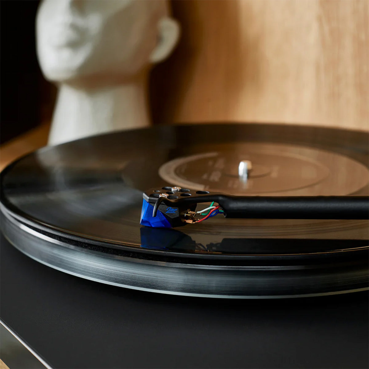 Ortofon 2MR Blue MM Phono Cartridge for Low-Profile Turntables