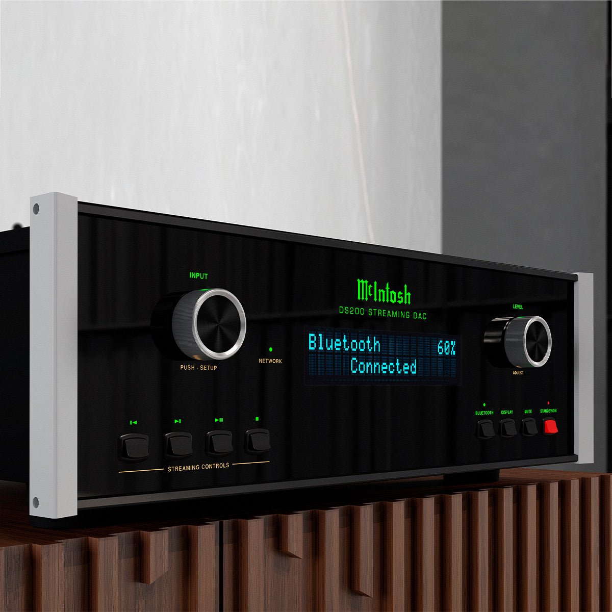 McIntosh MA352 & DS200 Integrated Streaming Amplifier Bundle