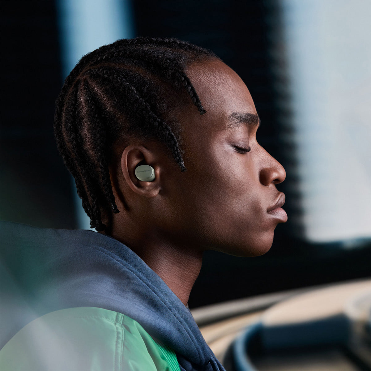 Bowers & Wilkins Pi6 In-Ear Bluetooth Wireless Earbuds (Forest Green)