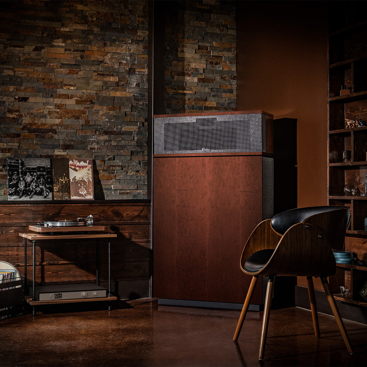 Klipsch Klipschorn AK7 Loudspeaker (American Auburn)