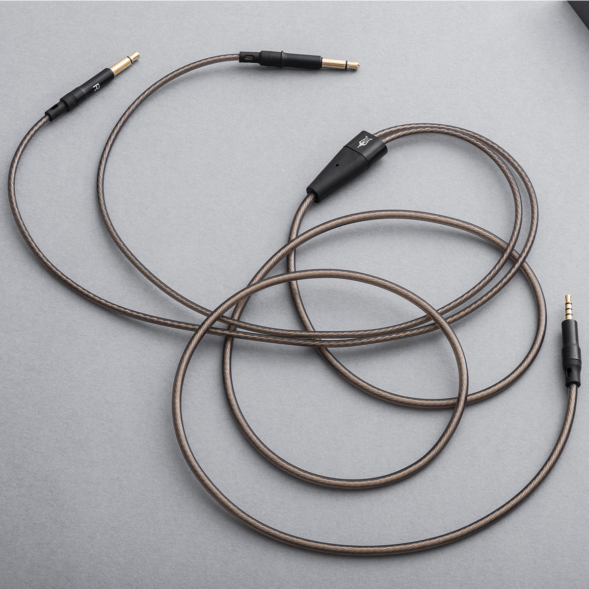 Meze Audio Mono 3.5mm to 2.5mm Balanced Headphone Cable - 4.9 ft.