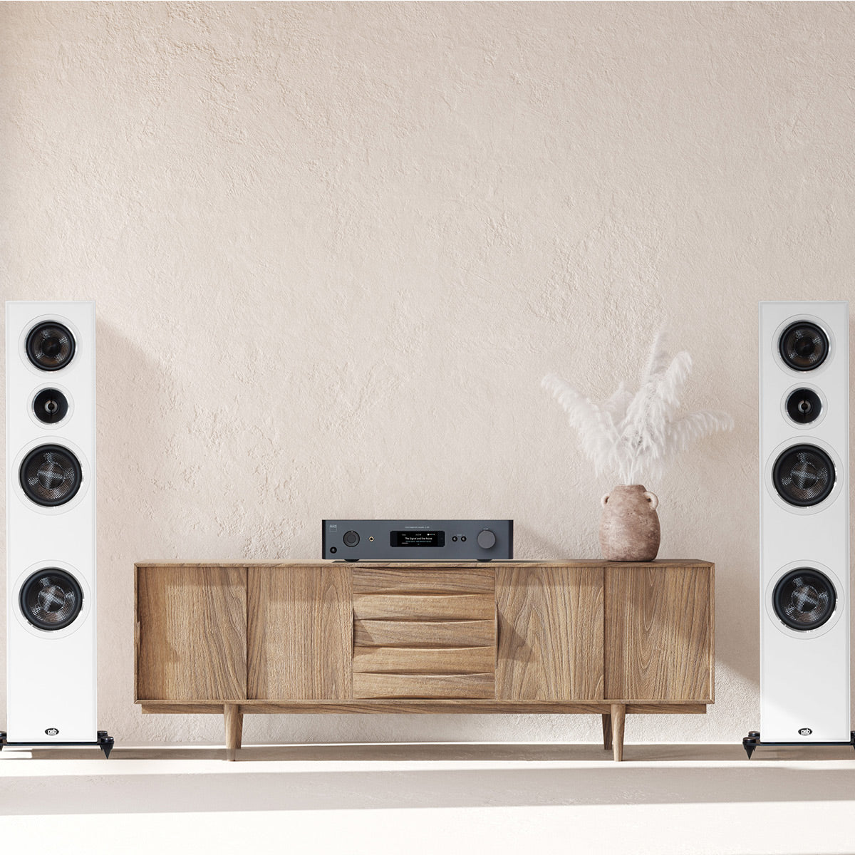 NAD Electronics C 379 HybridDigital DAC Amplifier