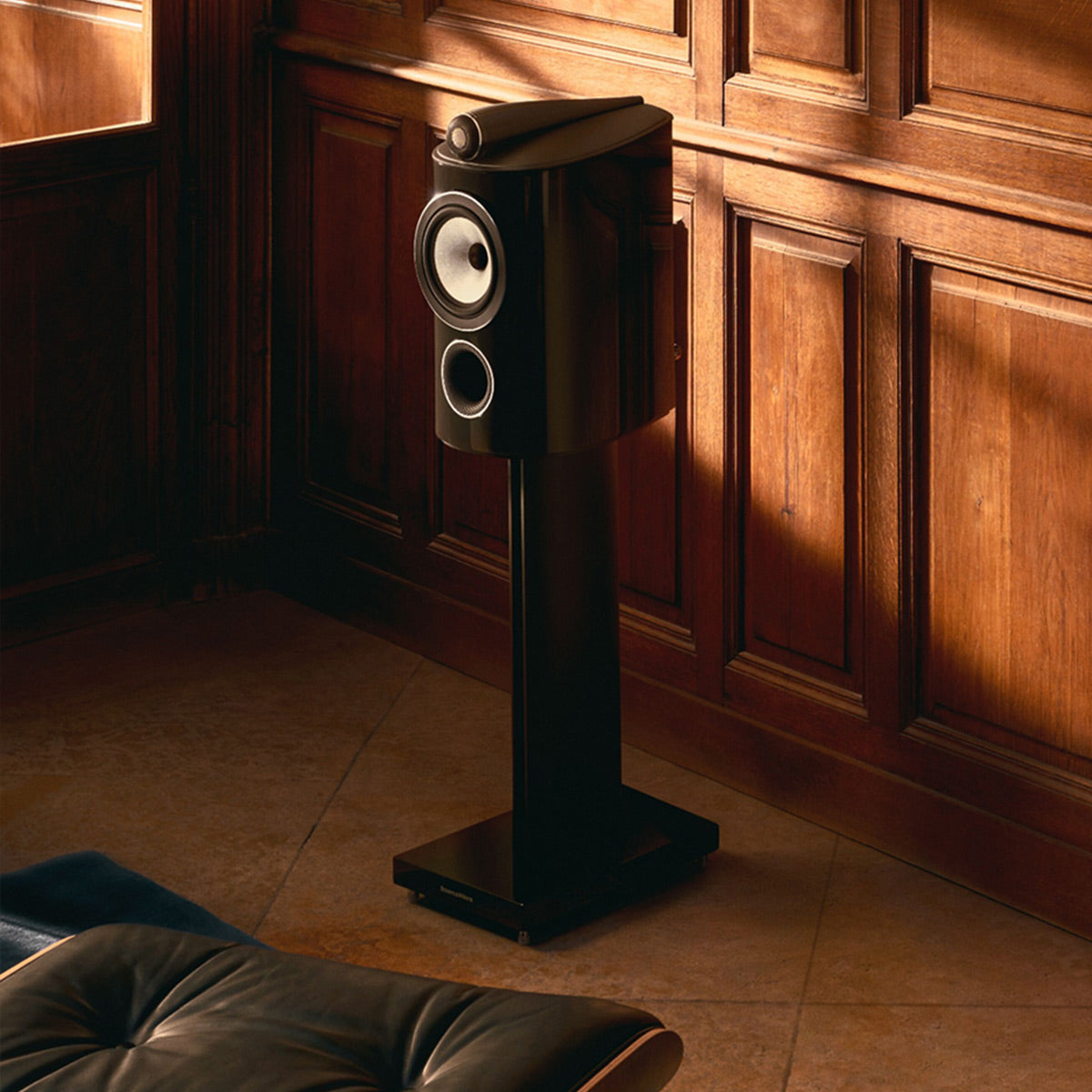 Bowers & Wilkins 805 D5 Diamond Series Bookshelf Speaker Stand - Each (Black)