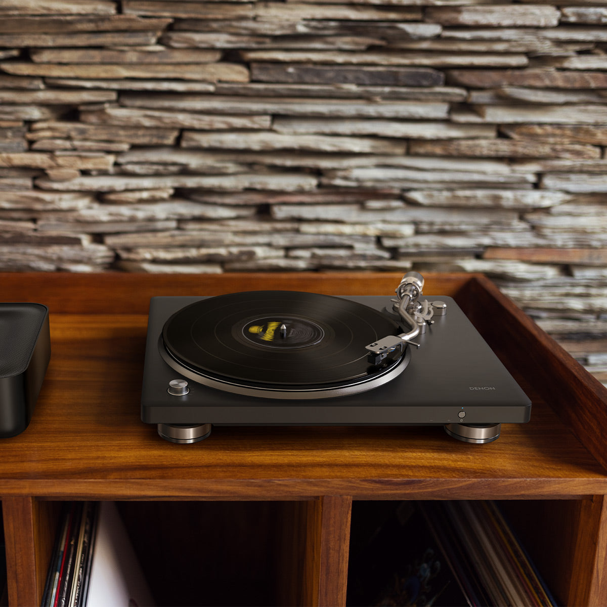 Denon DP-500BT Belt-Drive Bluetooth Turntable
