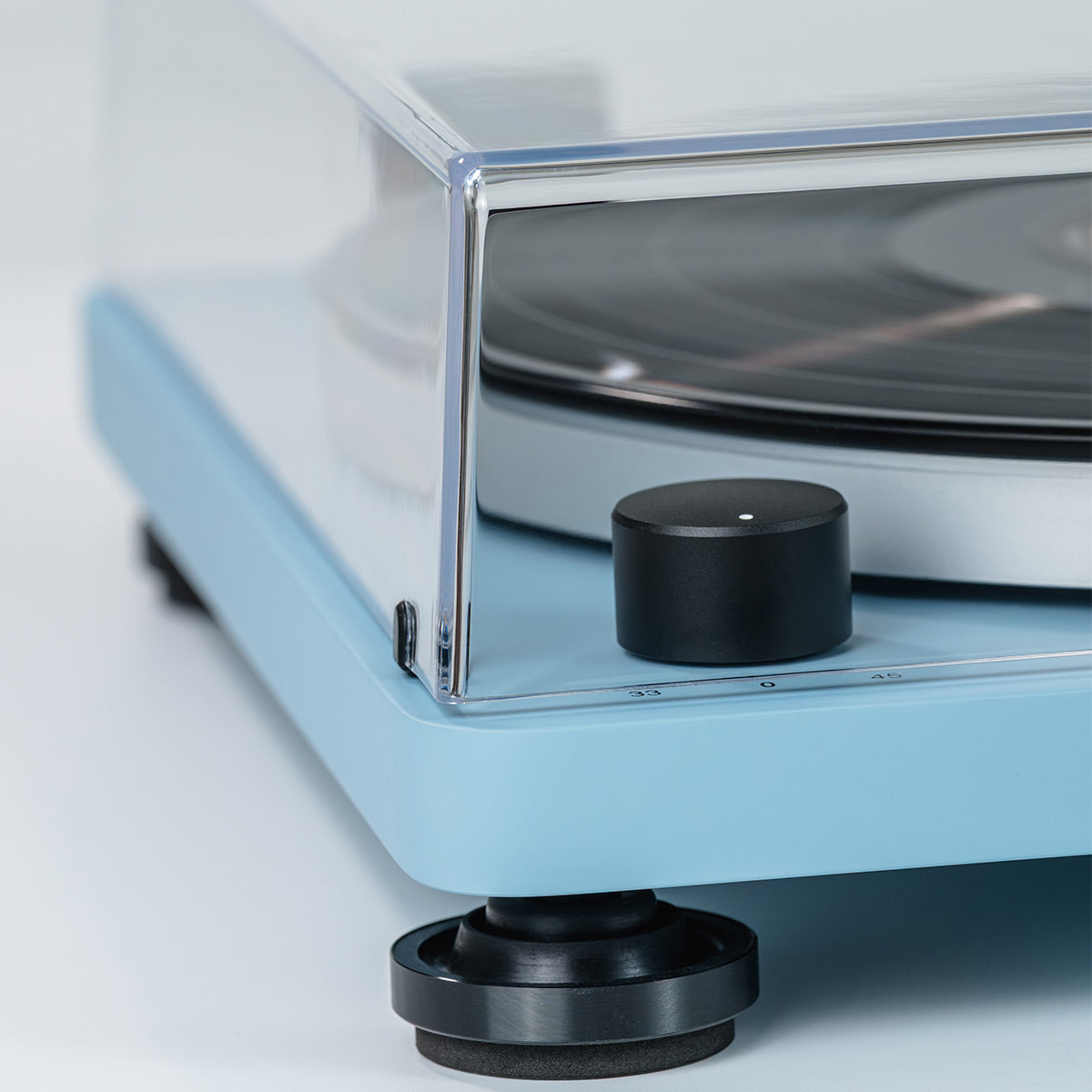 ELAC Miracord 40 Turntable with Audio-Technica AT95E MM Cartridge (Celestial Blue)