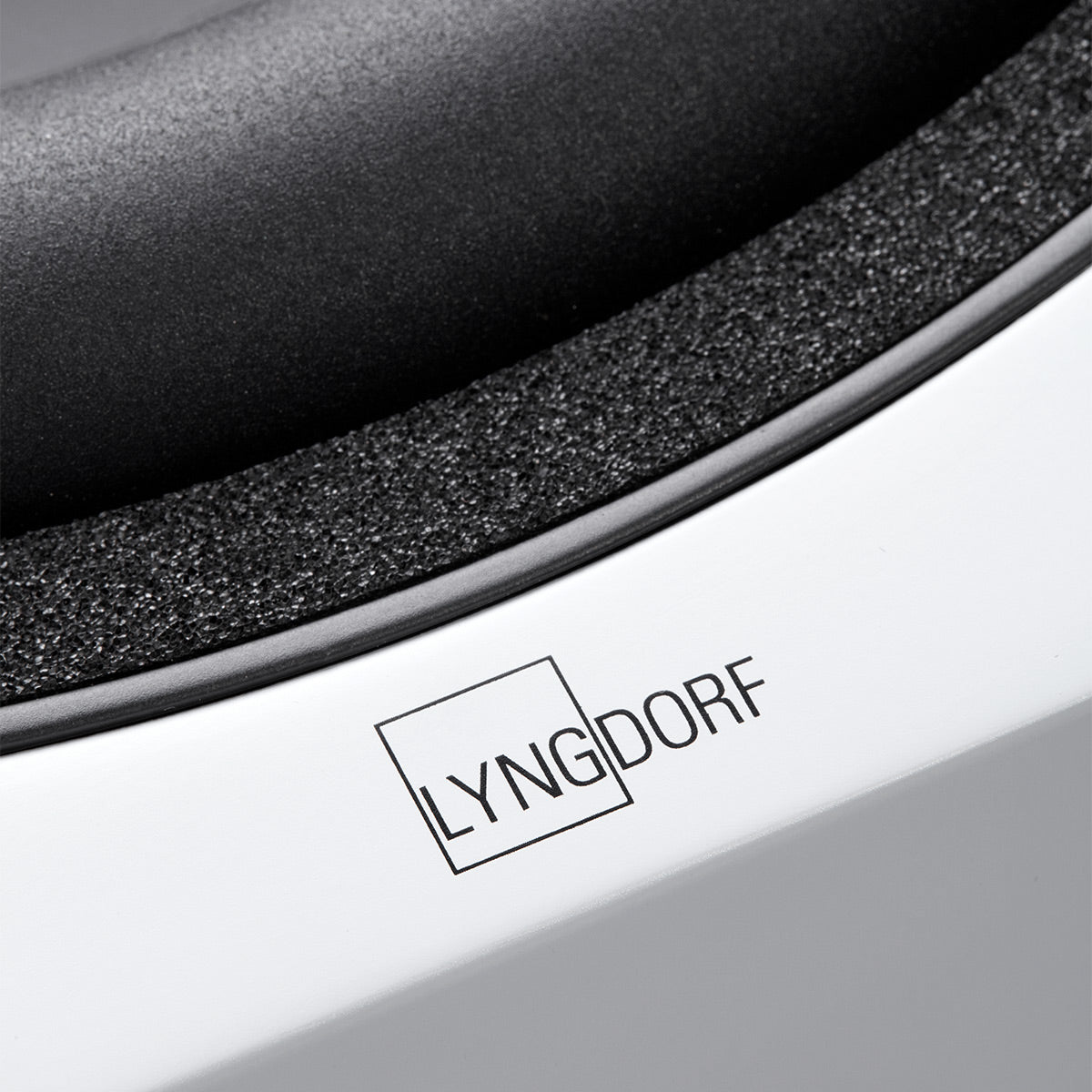 Lyngdorf Audio BW-2 10" Active Subwoofer - Each (White/Grey Grille)