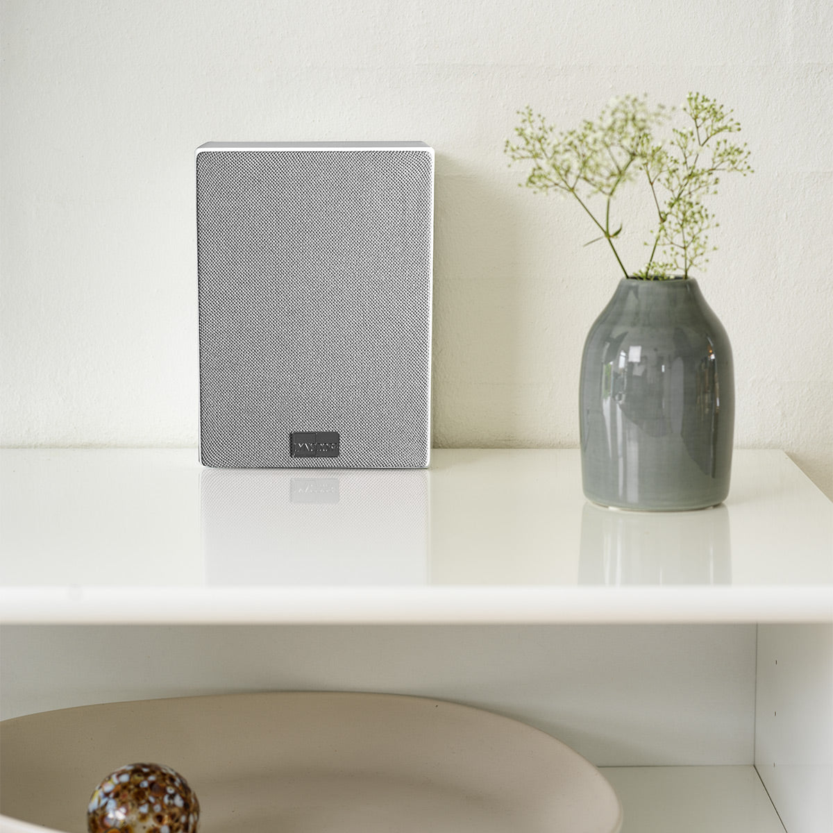 Lyngdorf Audio MH-3 Mountable Bookshelf Speaker - Each (White/Grey Grille)