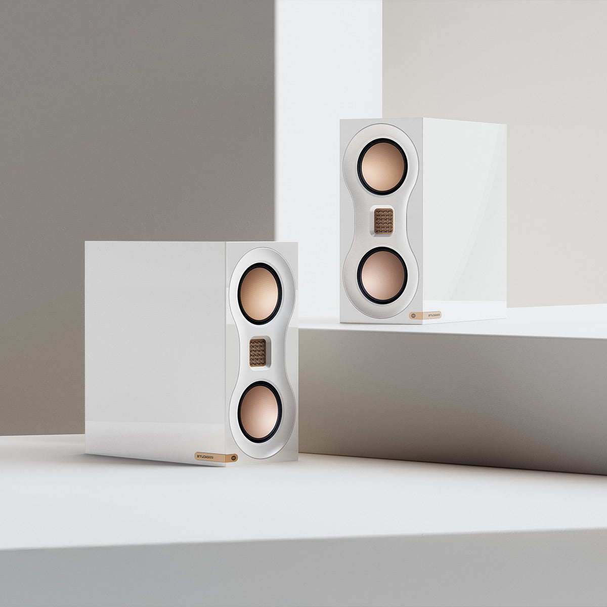 Monitor Audio Studio 89 Compact Bookshelf Speakers - Pair (White)