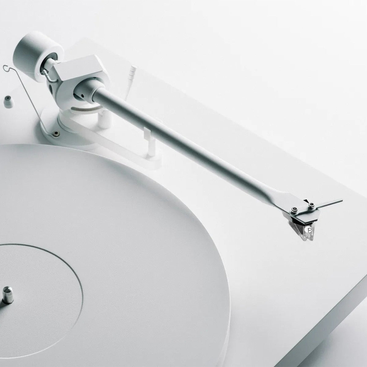 Pro-Ject Debut PRO B Balanced Turntable with Pick it PRO Balanced Cartridge (White)