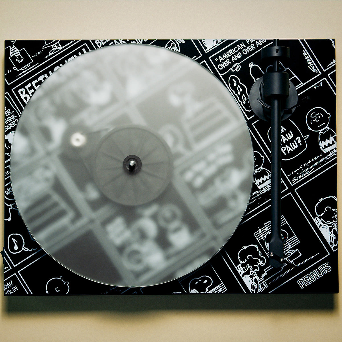 Pro-Ject Peanuts Artist Series Turntable with OM10 MM Cartridge