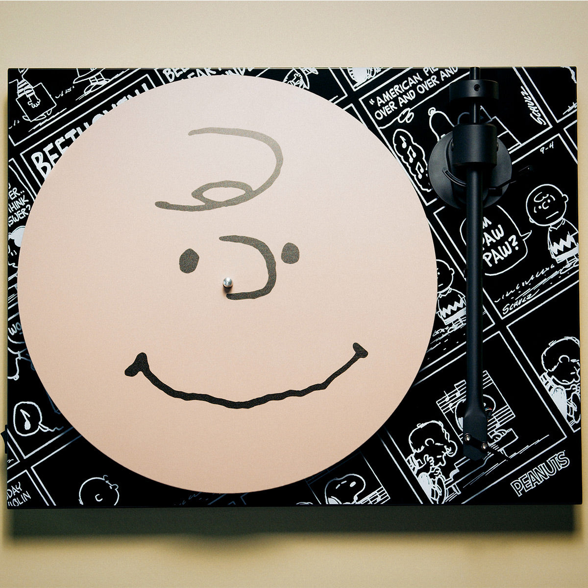 Pro-Ject Peanuts Artist Series Turntable with OM10 MM Cartridge
