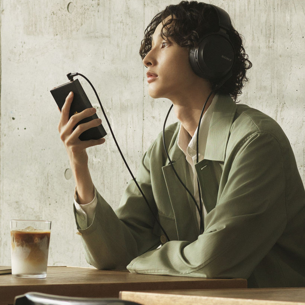 Sony NW-ZX900 Walkman Digital Media Player
