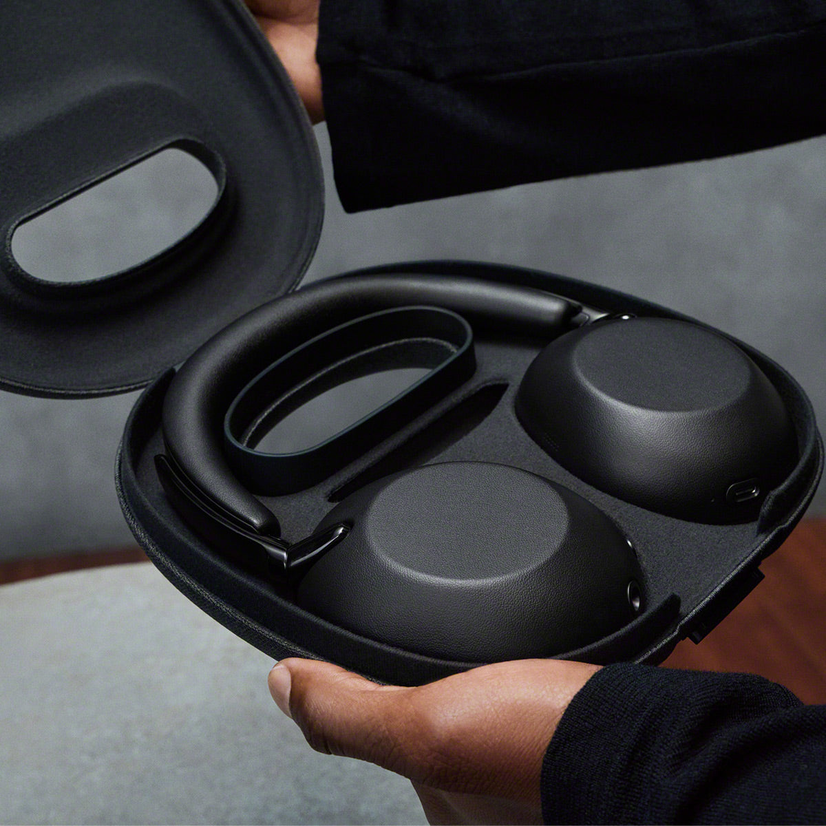 Sony 1000X The Collexion Wireless Noise Cancelling Headphones (Black)
