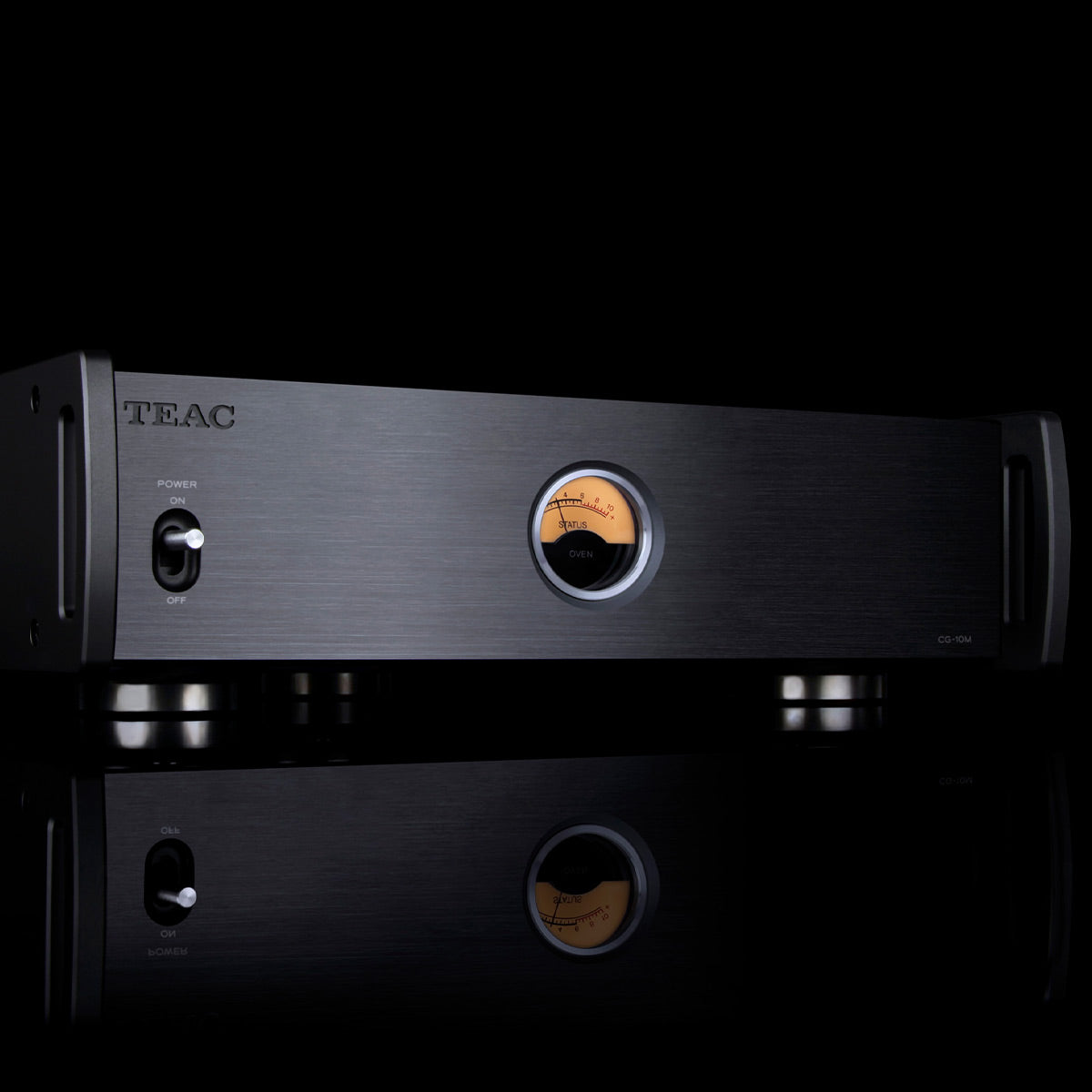 TEAC CG-10M-XB Master Clock Generator (Black)