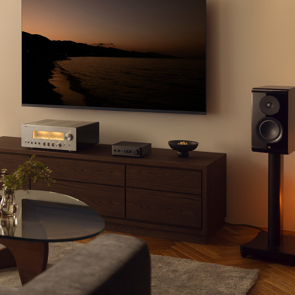 Yamaha WXC-70A Compact Streamer (Black)