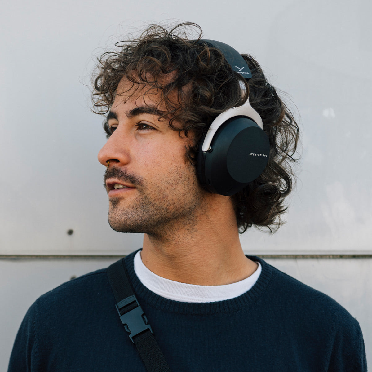 Beyerdynamic AVENTHO 300 Wireless Over-Ear Headphones with Active Noise Cancellation (Black)