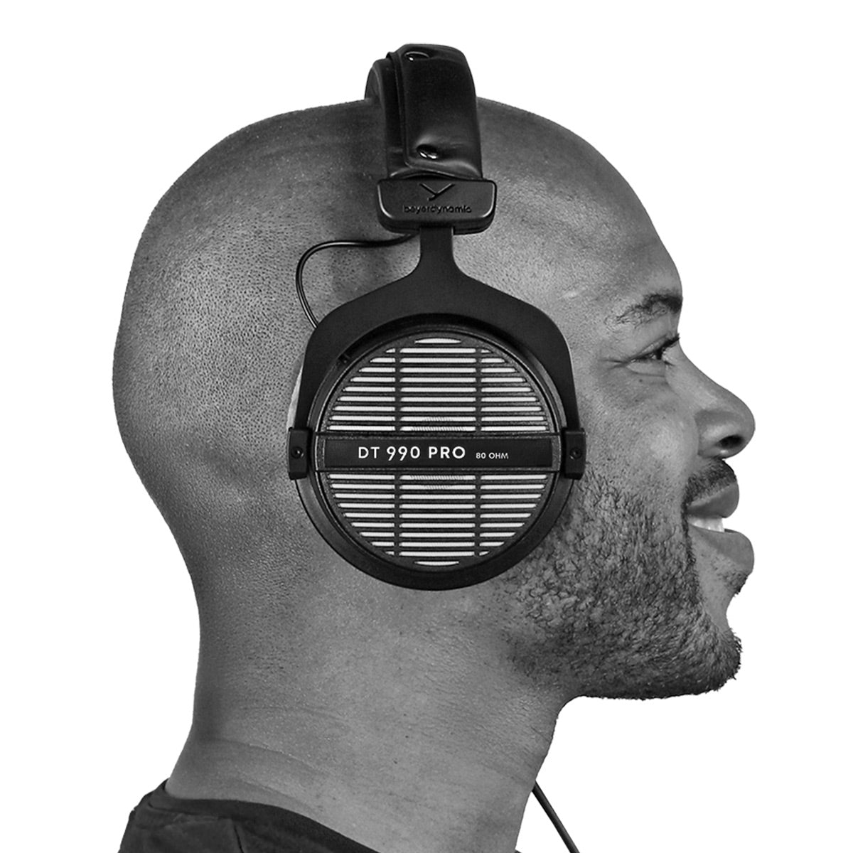 Beyerdynamic DT 990 PRO Open-Back Studio Headphones (250 Ohms)