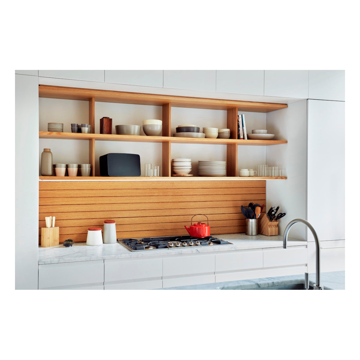 Sonos Five Wireless Speaker and T1 Evo Phono Turntable (Black/Walnut)